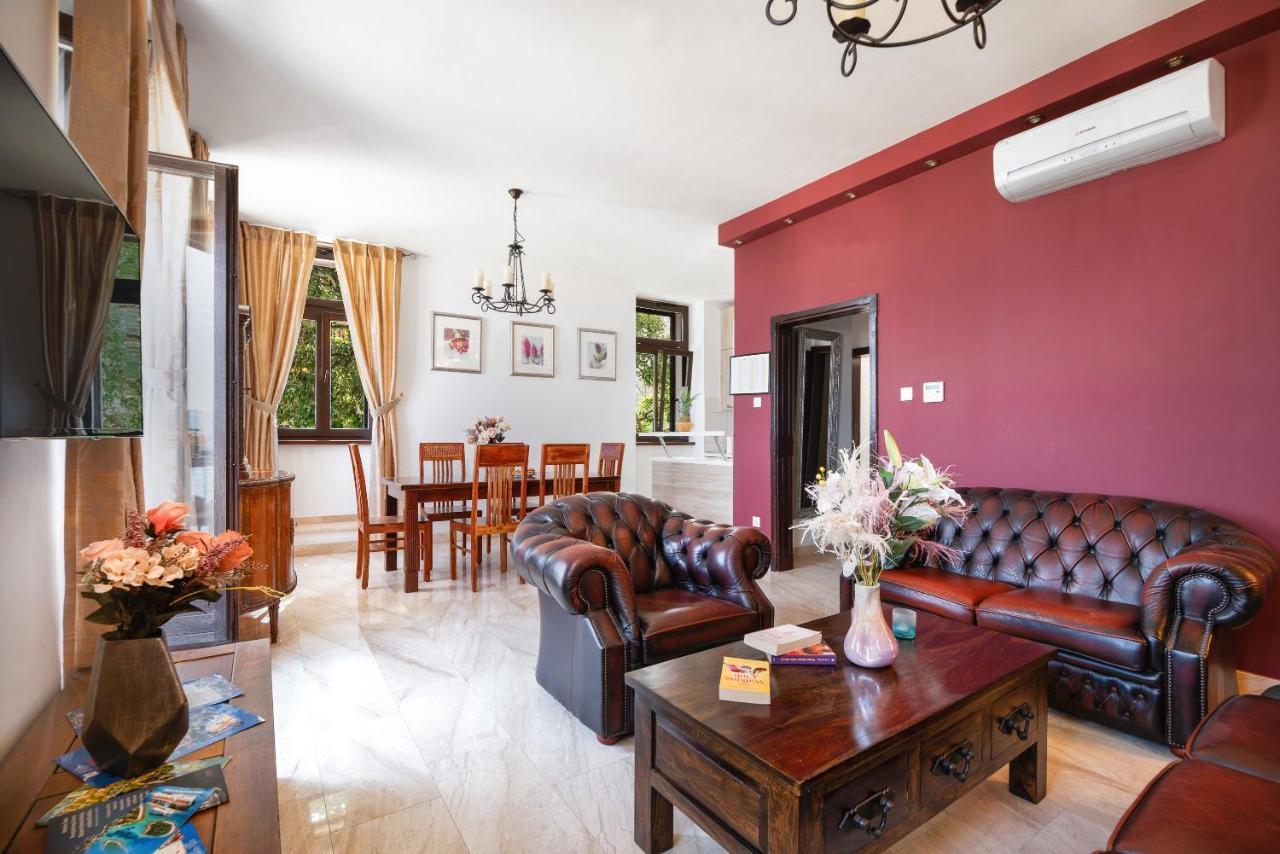 Luxury Apartments Perko Kaštela 外观 照片