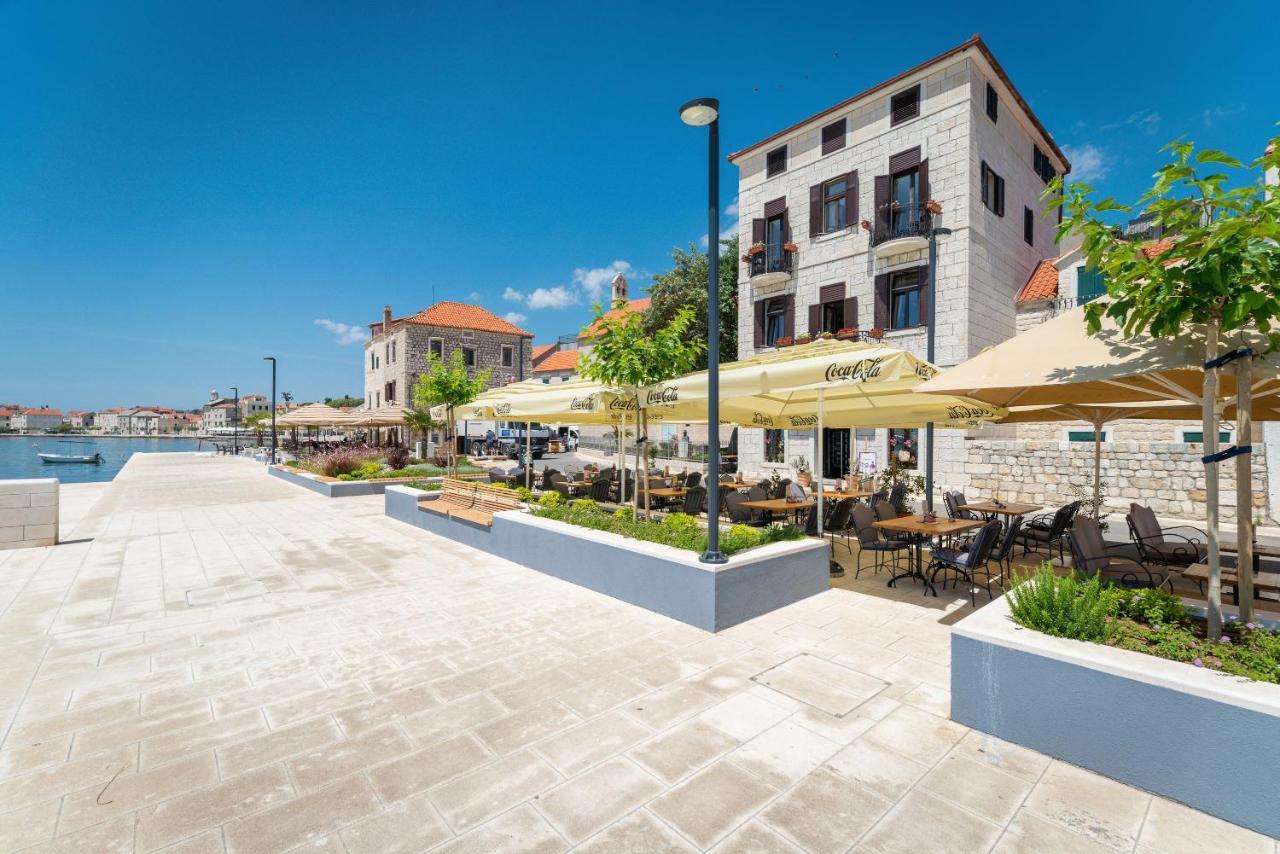 Luxury Apartments Perko Kaštela 外观 照片