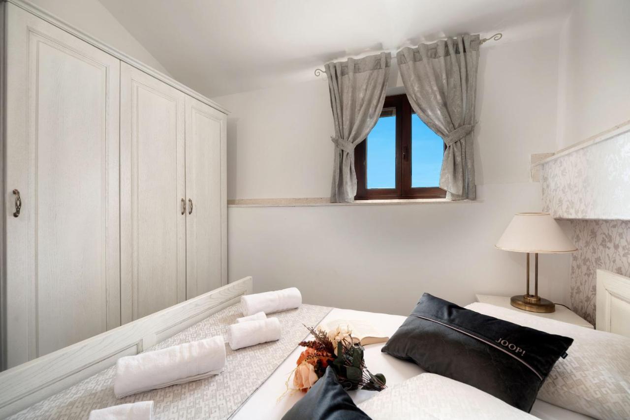Luxury Apartments Perko Kaštela 外观 照片