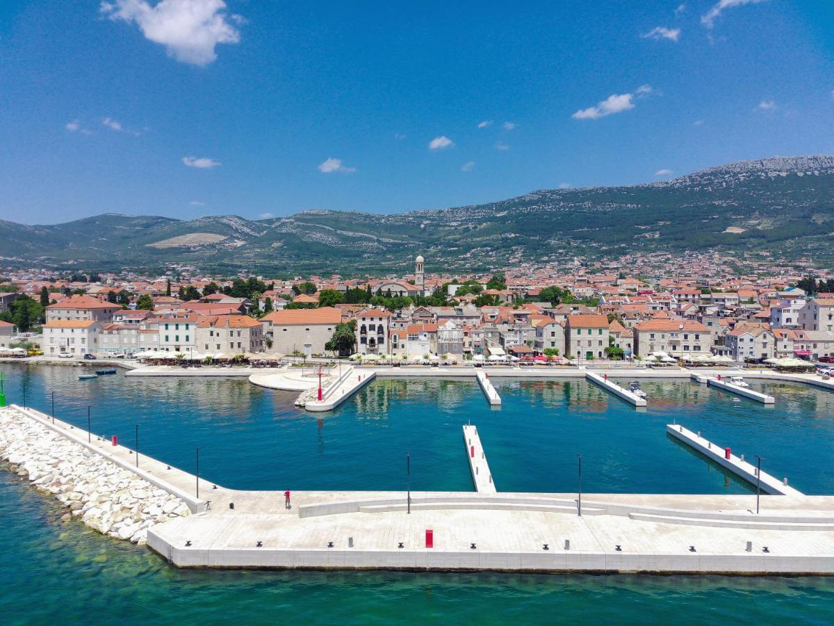 Luxury Apartments Perko Kaštela 外观 照片